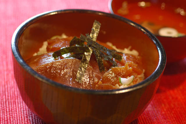 640鮪の漬け丼1